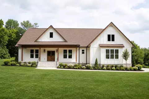 2300 Stephens Rd, Columbia, TN 38401