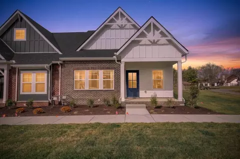 615 Swanston Ln, Gallatin, TN 37066