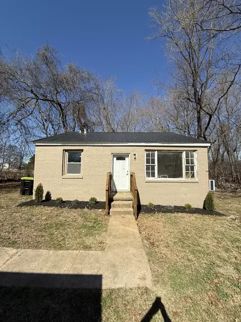110 Faith Dr, Clarksville, TN 37042