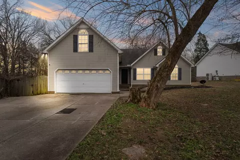 4221 Nandina Ct, Murfreesboro, TN 37129