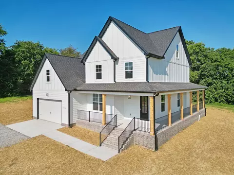 1055 Mustang Ct, Springfield, TN 37172