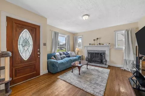 Entry Way - 603 Crestview Dr, Springfield, TN 37172 photo 2 of 3