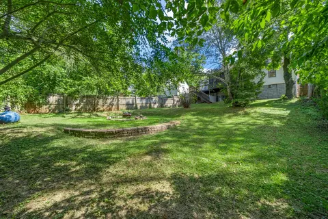Exterior - 603 Crestview Dr, Springfield, TN 37172 photo 8 of 11