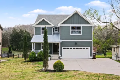 326 Twin Cove Dr, Lebanon, TN 37087