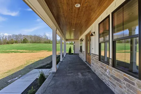 Exterior - 2176 Hogan Rd, Burns, TN 37029 photo 4 of 9