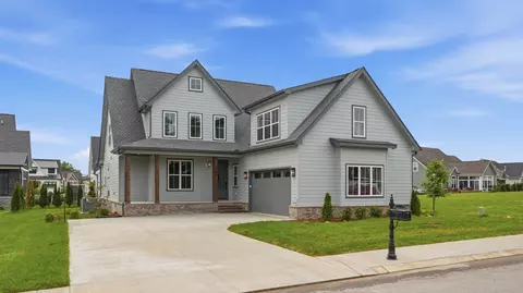 142 Hammock Dr, Winchester, TN 37398