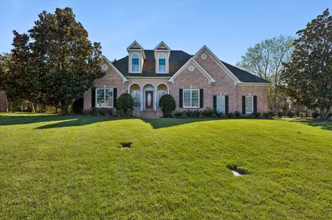 1518 Anatole Ct, Murfreesboro, TN 37130