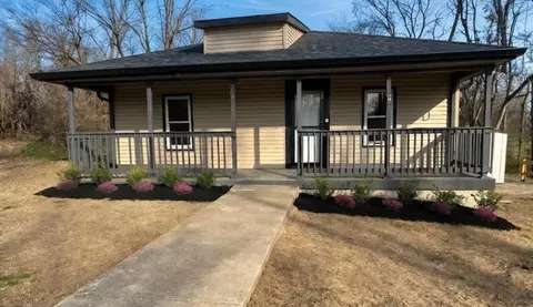 218 Locust St, Clarksville, TN 37042