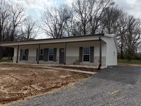 254 Comstock Rd, Shelbyville, TN 37160