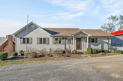 1634 Falling Water Rd, Sparta, TN 38583