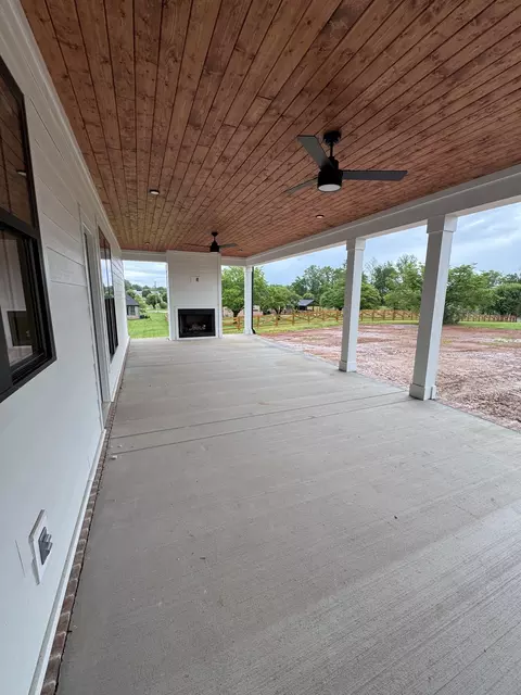 Exterior - 169 Hancock Dr, Morrison, TN 37357 photo 3 of 3
