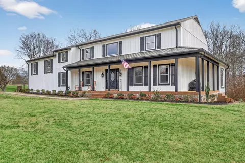 7255 Hall Rd, Greenbrier, TN 37073