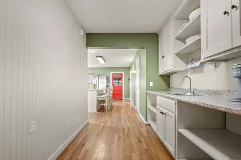 Entry Way - 202 2nd Ave, Murfreesboro, TN 37130 photo 2 of 4