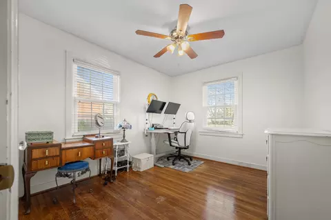 Bedroom - 202 2nd Ave, Murfreesboro, TN 37130 photo 2 of 3