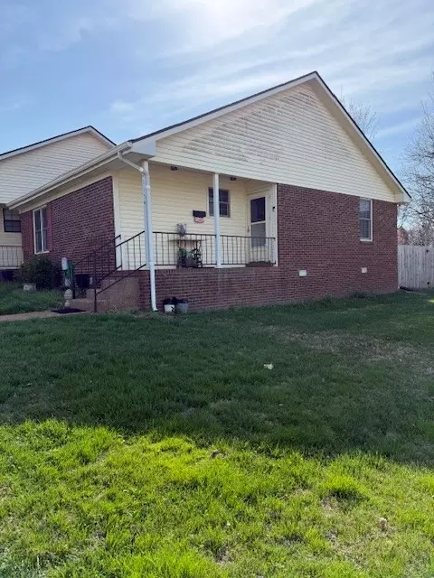 Exterior - 2115 Mockingbird Ln #A, Springfield, TN 37172 photo 2 of 3