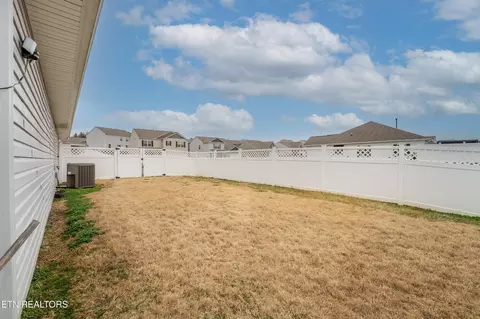 605 Clay Dr, Talbott, TN 37877 photo 24