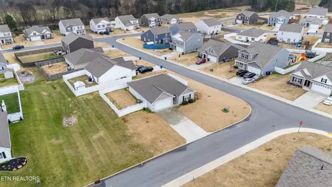 605 Clay Dr, Talbott, TN 37877 photo 25