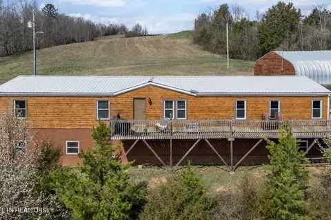 164 Green Ln, Sharps Chapel, TN 37866