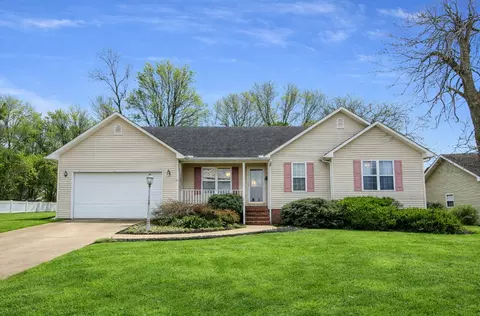 841 Mosswood Dr, Union City, TN 38261