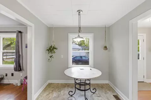 Entry Way - 110 Old Pond Ln, Dickson, TN 37055 photo 2 of 4