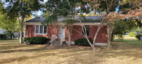 Exterior - 110 Old Pond Ln, Dickson, TN 37055 photo 7 of 21