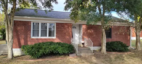 Exterior - 110 Old Pond Ln, Dickson, TN 37055 photo 5 of 21
