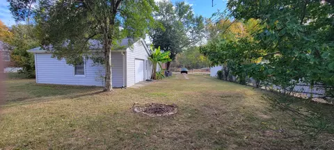 Exterior - 110 Old Pond Ln, Dickson, TN 37055 photo 13 of 21
