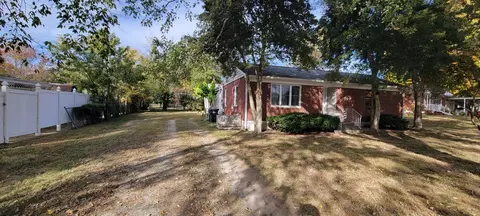 Exterior - 110 Old Pond Ln, Dickson, TN 37055 photo 20 of 21
