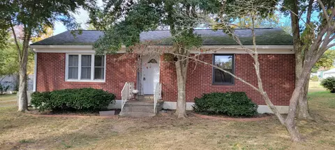 Exterior - 110 Old Pond Ln, Dickson, TN 37055 photo 4 of 21