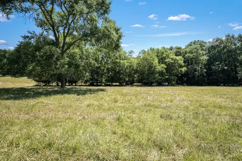505 Philippi Rd, Wartrace, TN 37183