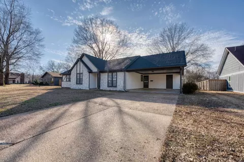 2455 Barbaro Dr, Memphis, TN 38134