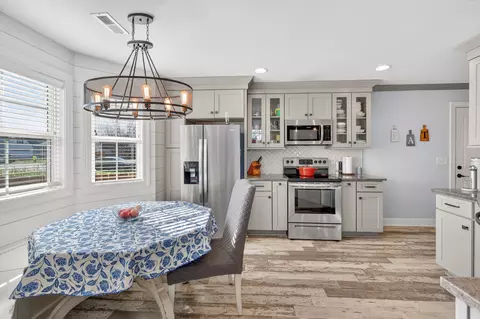 Kitchen - 1319 Dodd Trl, Murfreesboro, TN 37128 photo 2 of 3