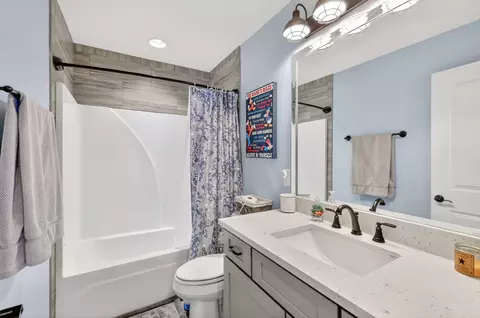 Bath - 1319 Dodd Trl, Murfreesboro, TN 37128 photo 1 of 3