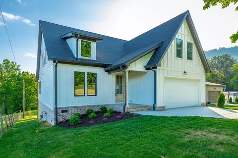 674 Courtney Ln, Chattanooga, TN 37415