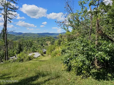 0 Crown Cir, Sevierville, TN 37862