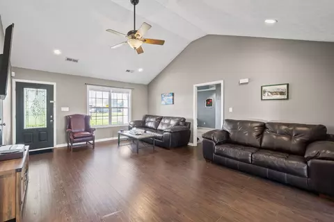 1940 Loop Ln, Gracey, KY 42232 photo 5