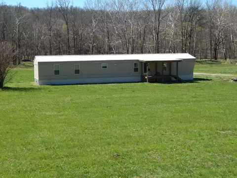6223 Beech Creek Rd, Clifton, TN 38425