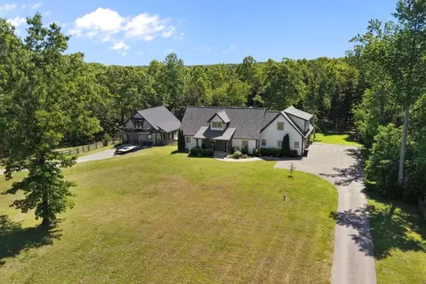8006 Rose Ridge Pvt Ln, Fairview, TN 37062