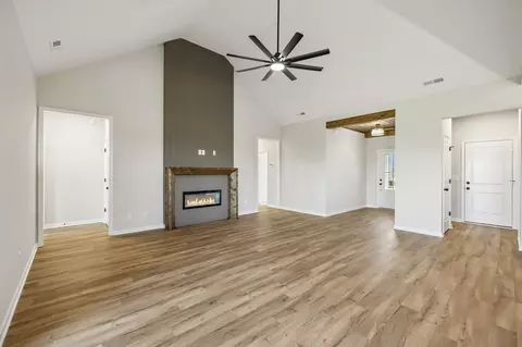 124 Lookout Dr, Winchester, TN 37398