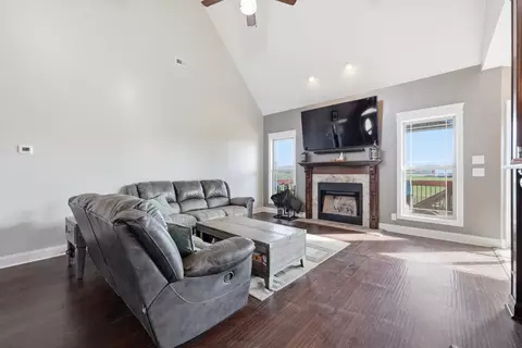 2908 Gunn Rd, Springfield, TN 37172 photo 10