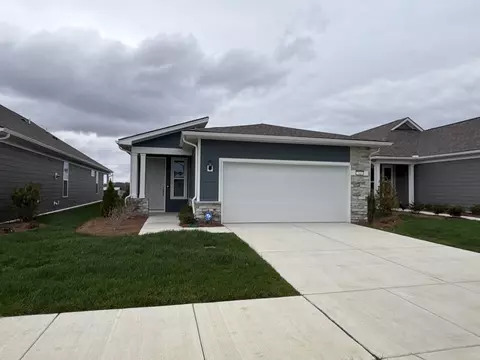 514 Scarlet Oak Rd, Lebanon, TN 37090