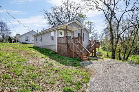 Other - 219 E Bronson St, Sparta, TN 38583 photo 2 of 9