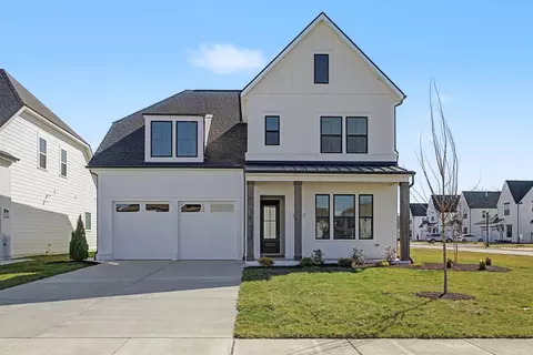 5747 Sagebrush Dr, Murfreesboro, TN 37129