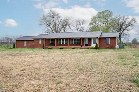 10334 Jim Cummings Hwy, Bradyville, TN 37026