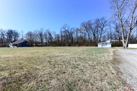 5288 Fred Perry Rd, Springfield, TN 37172 photo 6