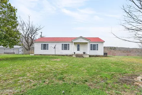 6311 Eastland Rd, Sparta, TN 38583