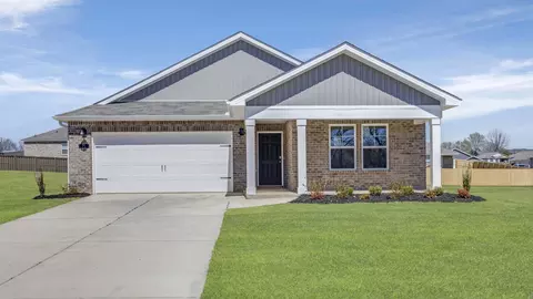 71 Aurora Cir, Fayetteville, TN 37334
