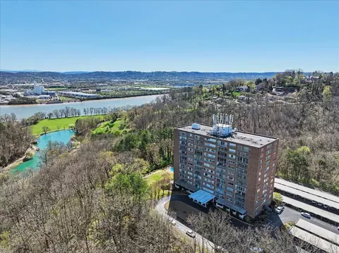 1414 Continental Dr #1207, Chattanooga, TN 37405
