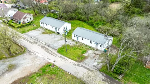 724 Woodlawn Ave, Lewisburg, TN 37091