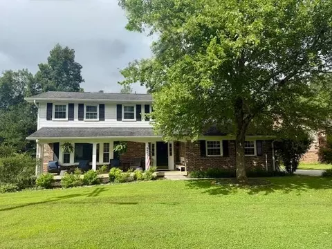2344 Interlackin Cir NW, Cleveland, TN 37312
